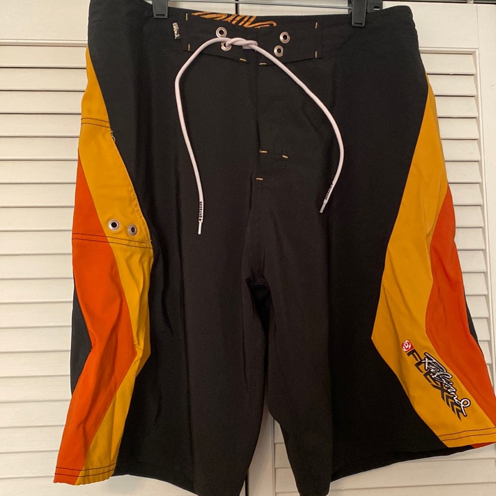 RedSand Mens Board Shorts with zip pocket. Size 36. Black w/orange. Zipper front